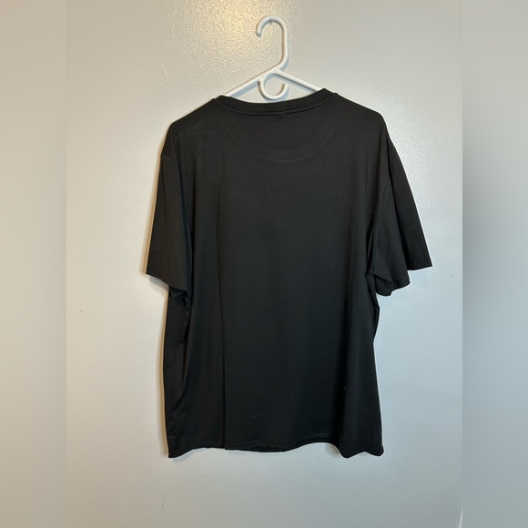 Men’s Graphic Tee Size XL - Picture 2 of 2